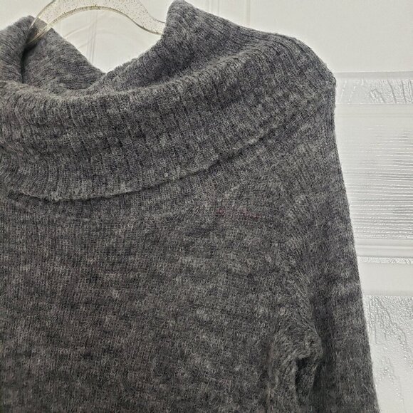 Free People Turtleneck Wool Alpaca Oversized Lightweight Sweater Womens Size XS - Picture 2 of 9